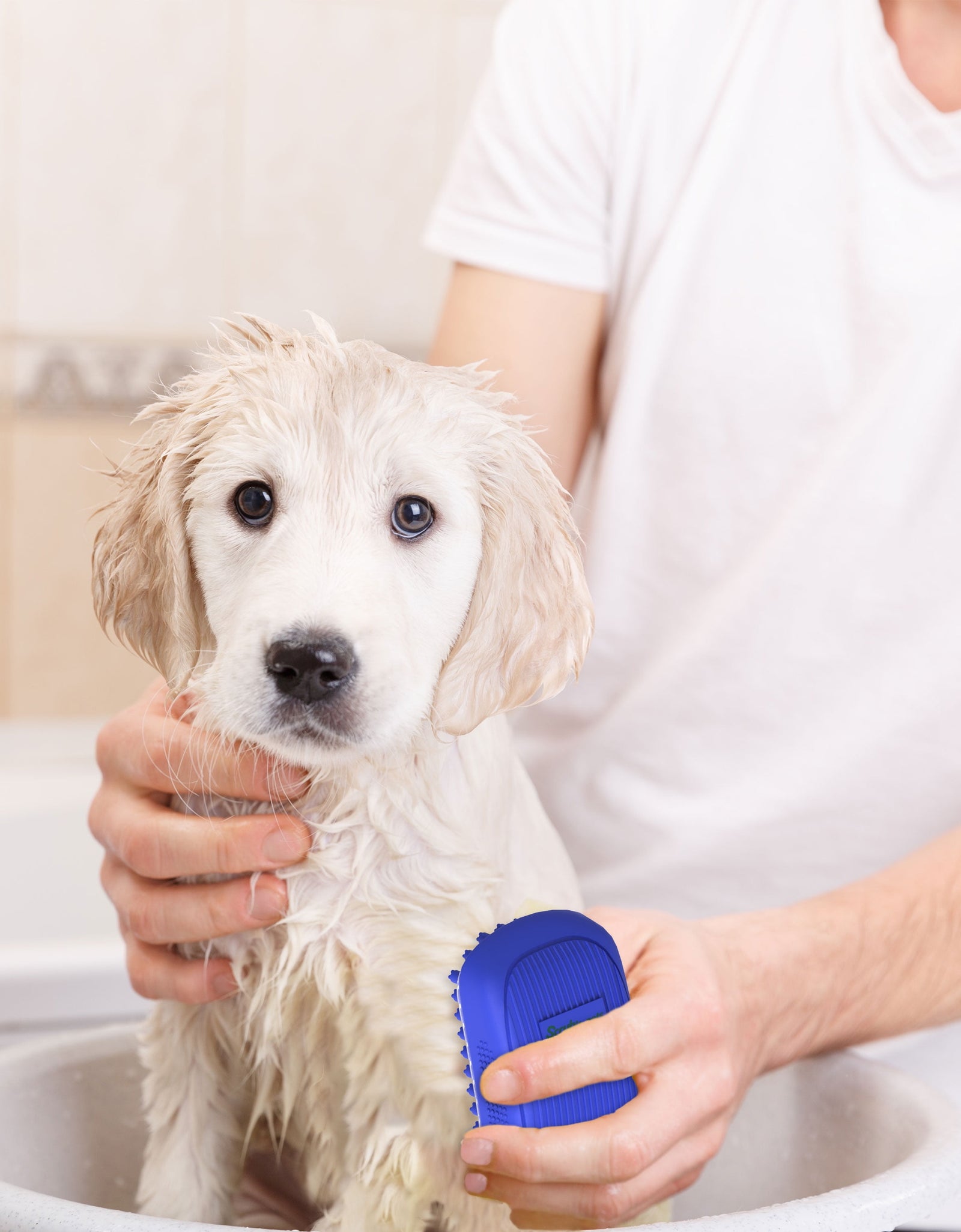 Dog Bath Scrubber Rubber Curry Comb & Pet Grooming Brush with Non-Slip Grip, Blue